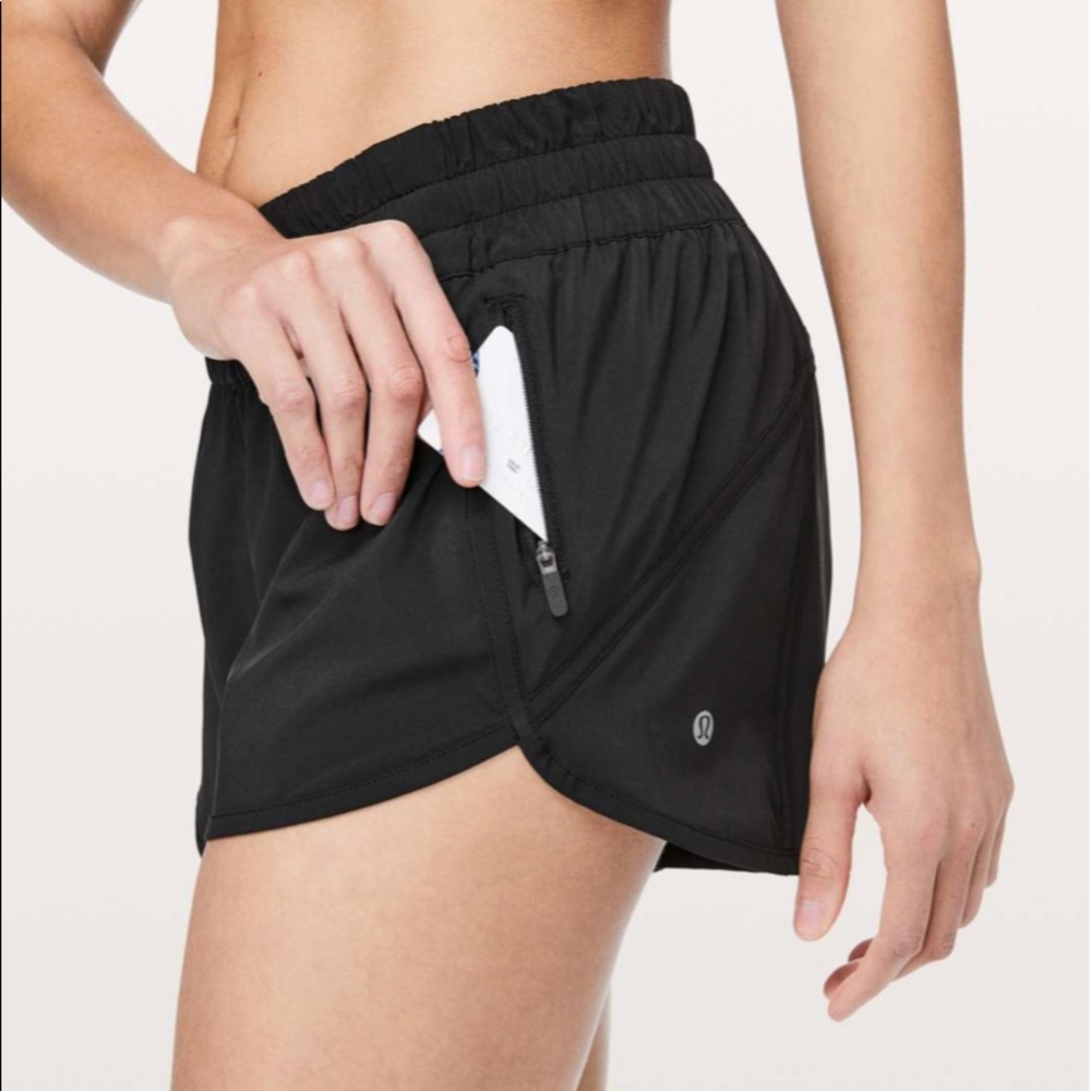 Lululemon Tracker Short V *4”